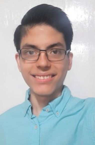 Sebastian  Flores